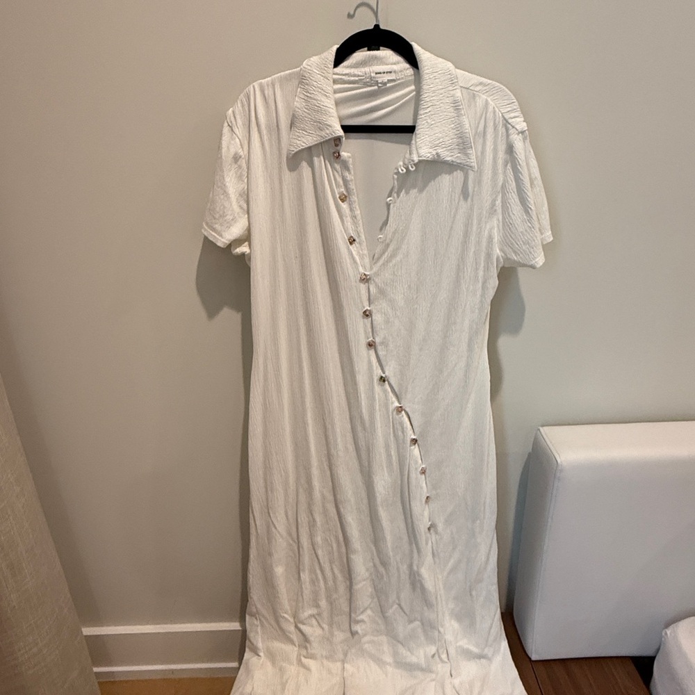 Song of Style Textured White Dress
